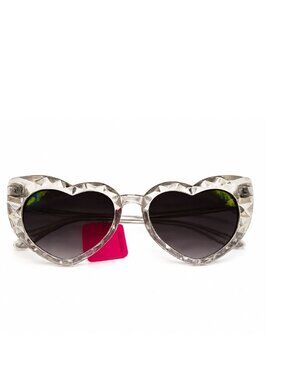 Betsey Johnson | Accessories | Betsey Johnson Heart Shape  display picture 1